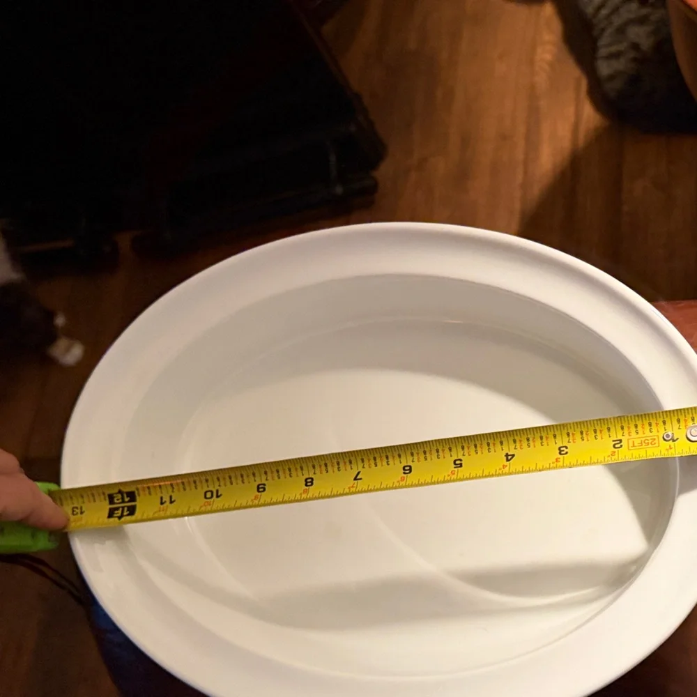 Crate&Barrel Classic White Oval Baking Dish